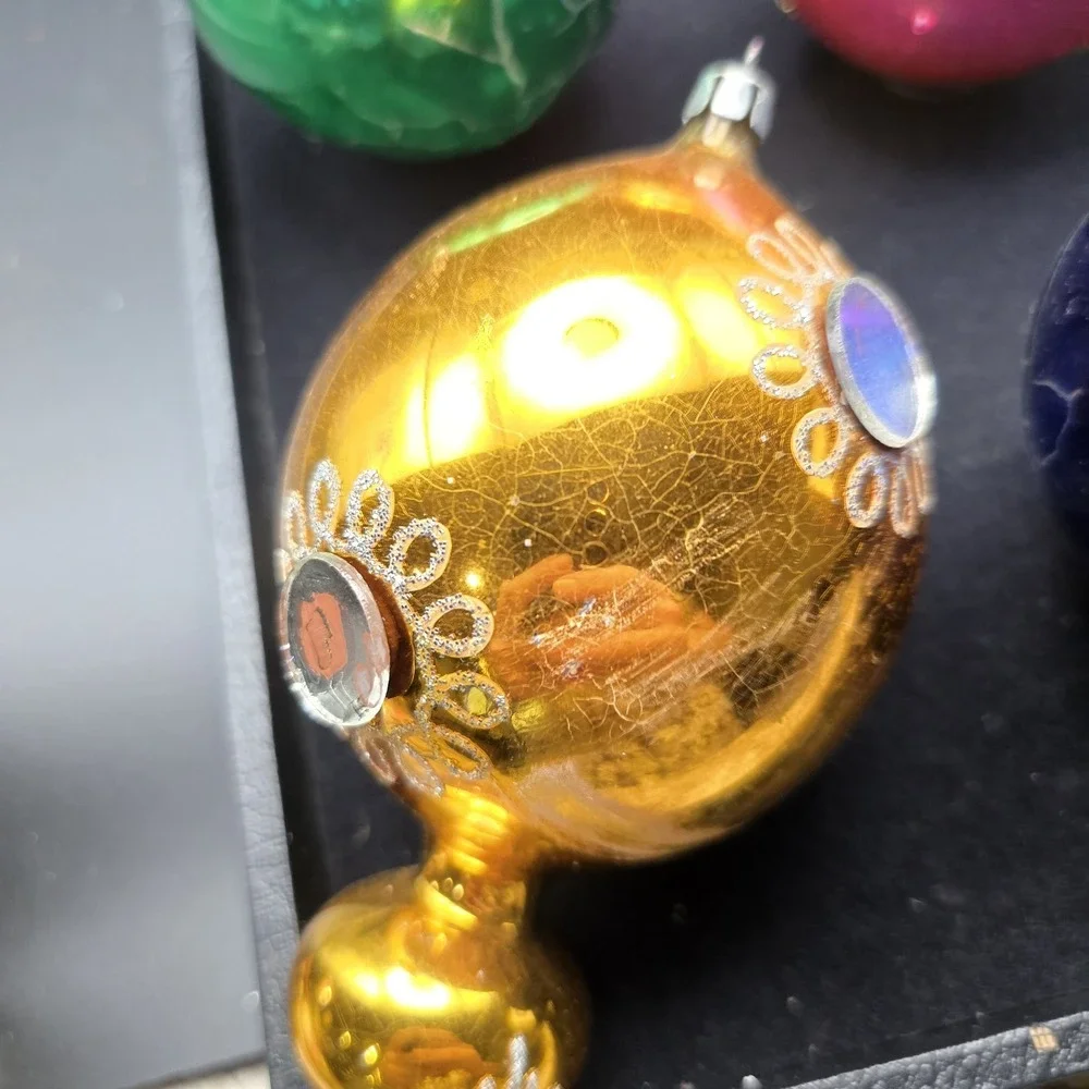 Mixed Lot Of 6 Large Vintage Glass Ornaments‎ 3.5